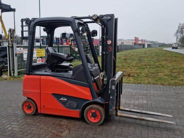 Linde E16PH - Ηλεκτροκίνητο περονοφόρο: φωτογραφία 4 Linde E16PH - Ηλεκτροκίνητο περονοφόρο: φωτογραφία 4