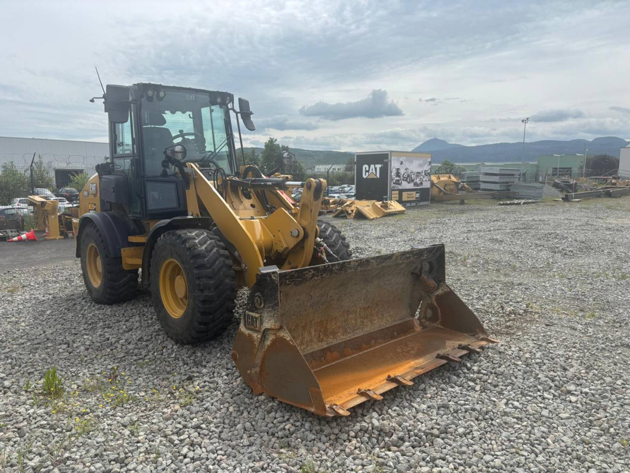 CAT 908 - Ελαστιχοφόρος φορτωτής: φωτογραφία 1 CAT 908 - Ελαστιχοφόρος φορτωτής: φωτογραφία 1