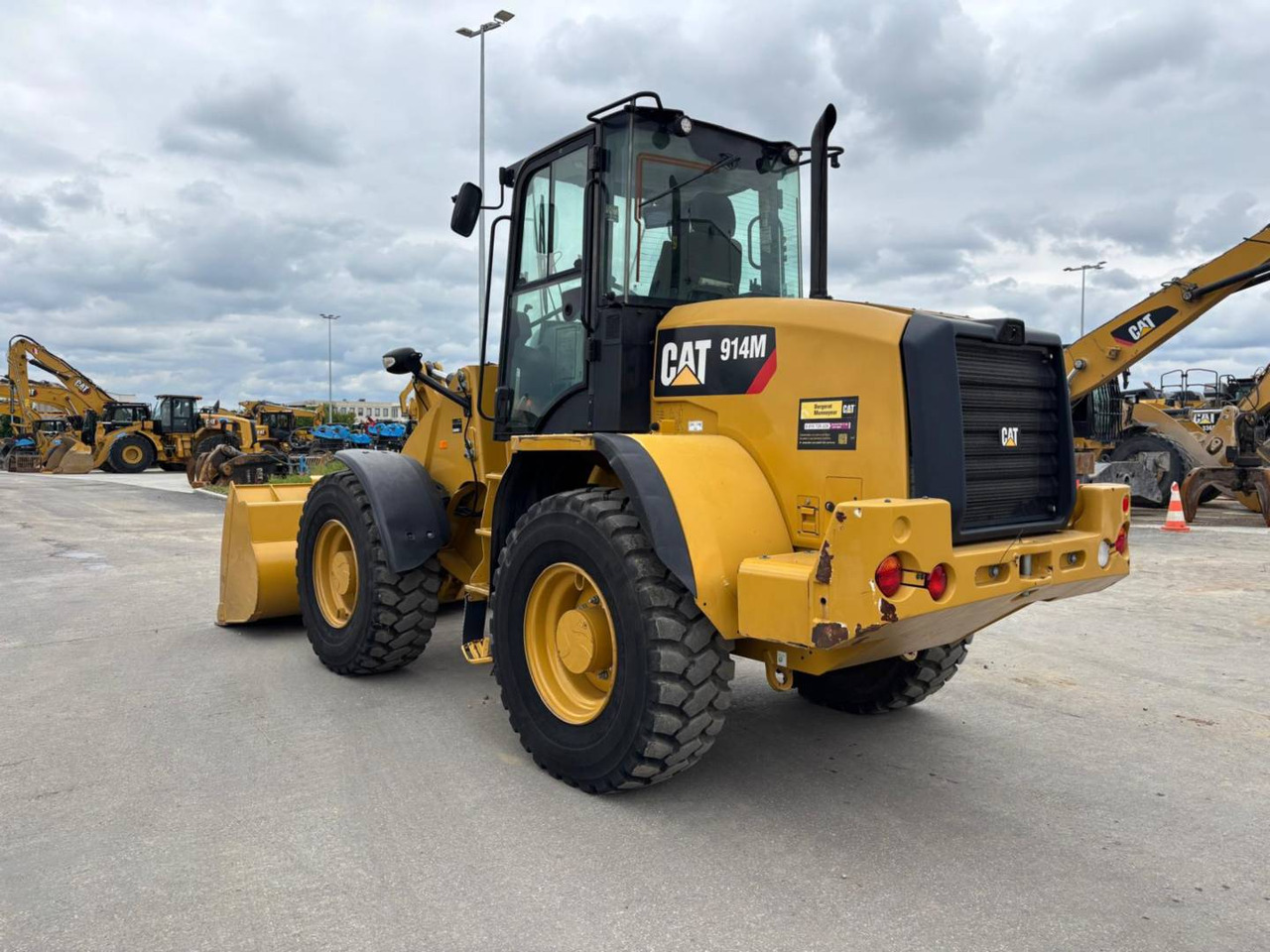 CAT 914M - Ελαστιχοφόρος φορτωτής: φωτογραφία 3 CAT 914M - Ελαστιχοφόρος φορτωτής: φωτογραφία 3