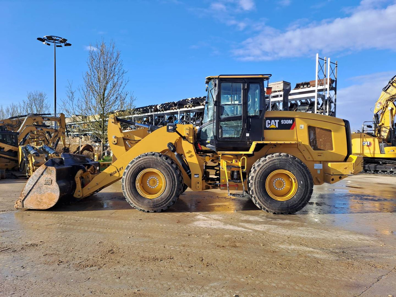 CAT 930M - Ελαστιχοφόρος φορτωτής: φωτογραφία 1 CAT 930M - Ελαστιχοφόρος φορτωτής: φωτογραφία 1