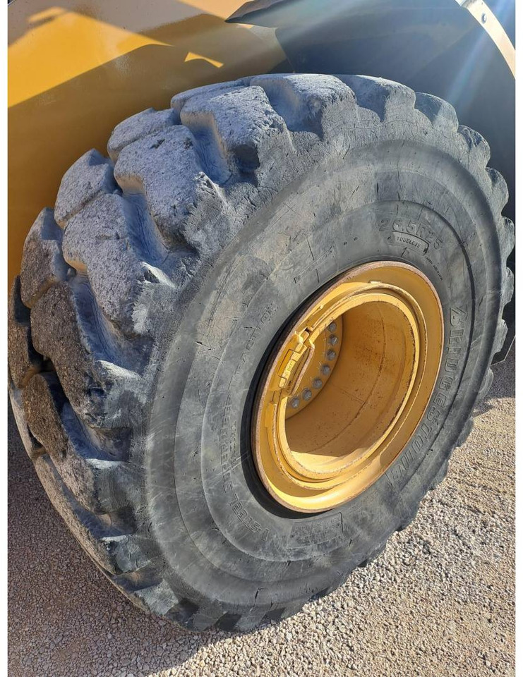 Ελαστιχοφόρος φορτωτής CAT 972 XE: φωτογραφία 9