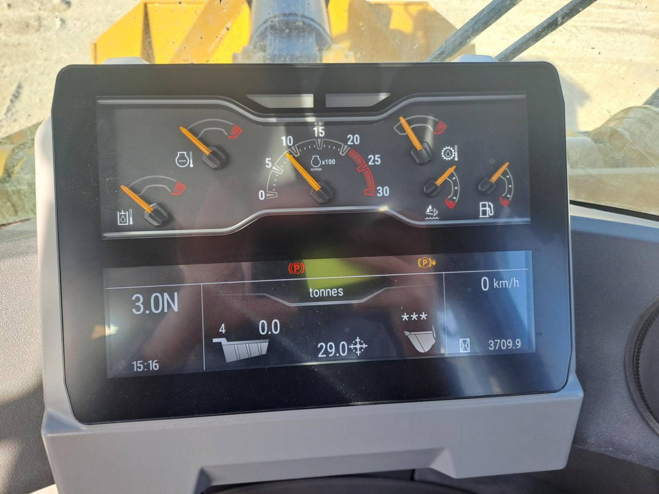 Ελαστιχοφόρος φορτωτής CAT 972 XE: φωτογραφία 15