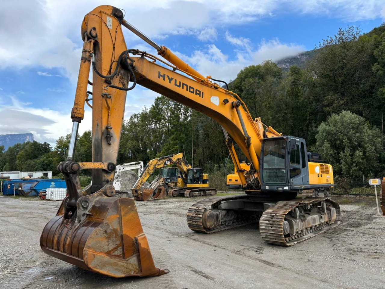 HYUNDAI ROBEX520LC - Ερπυστριοφόρος εκσκαφέας: φωτογραφία 2 HYUNDAI ROBEX520LC - Ερπυστριοφόρος εκσκαφέας: φωτογραφία 2