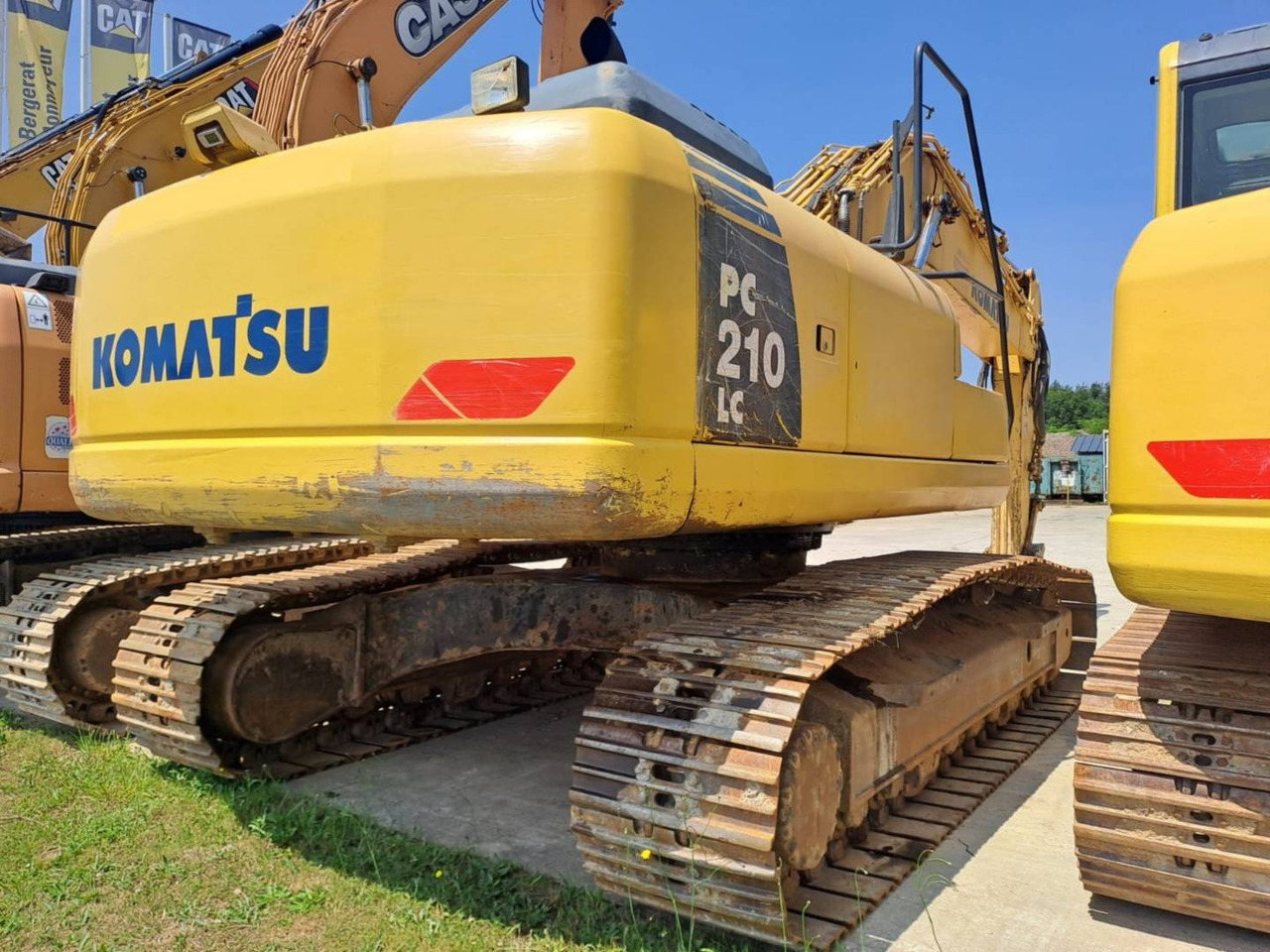 KOMATSU PC210LC - Ερπυστριοφόρος εκσκαφέας: φωτογραφία 3 KOMATSU PC210LC - Ερπυστριοφόρος εκσκαφέας: φωτογραφία 3