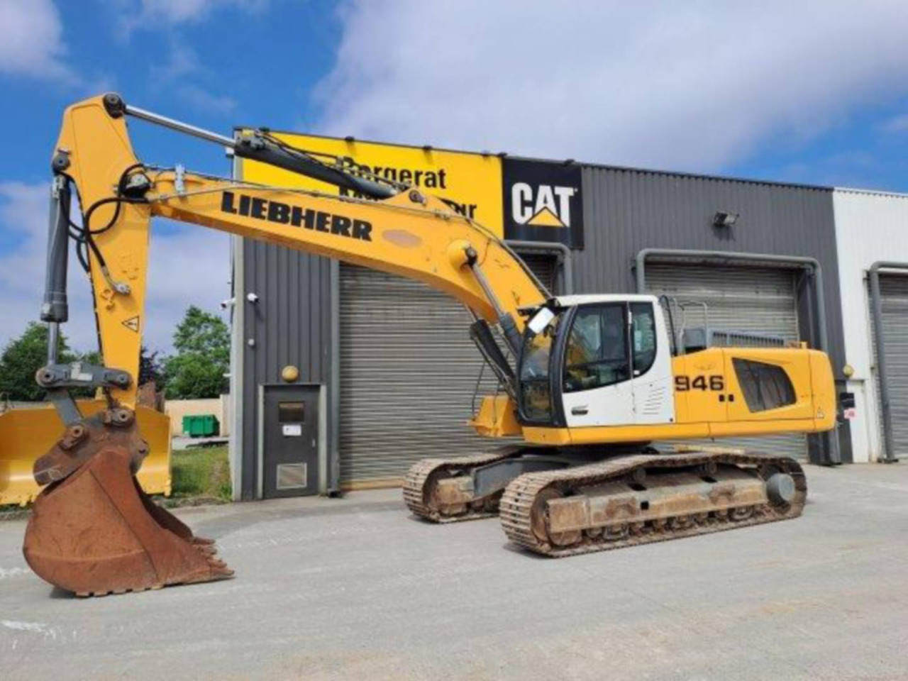 LIEBHERR R946 - Ερπυστριοφόρος εκσκαφέας: φωτογραφία 1 LIEBHERR R946 - Ερπυστριοφόρος εκσκαφέας: φωτογραφία 1