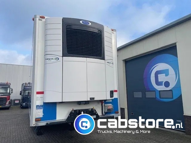Kögel SVT 24-4 Koeloplegger Frigo trailer - Kuhlauflieger - Year 2018 - Doppelstock - Liftaxle- HOURS 4373 !! - CARRIER Vector 1950 - Good condition ! - Επικαθήμενο ψυγείο: φωτογραφία 5 Kögel SVT 24-4 Koeloplegger Frigo trailer - Kuhlauflieger - Year 2018 - Doppelstock - Liftaxle- HOURS 4373 !! - CARRIER Vector 1950 - Good condition ! - Επικαθήμενο ψυγείο: φωτογραφία 5