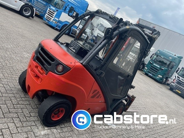 Linde H25D Forklift - Heftruck - Bouwjaar 2011 - Roterende vorkenklem - Freelift - Lifthoogte 480 cm - Πετρελαιοκίνητο περονοφόρο: φωτογραφία 4 Linde H25D Forklift - Heftruck - Bouwjaar 2011 - Roterende vorkenklem - Freelift - Lifthoogte 480 cm - Πετρελαιοκίνητο περονοφόρο: φωτογραφία 4