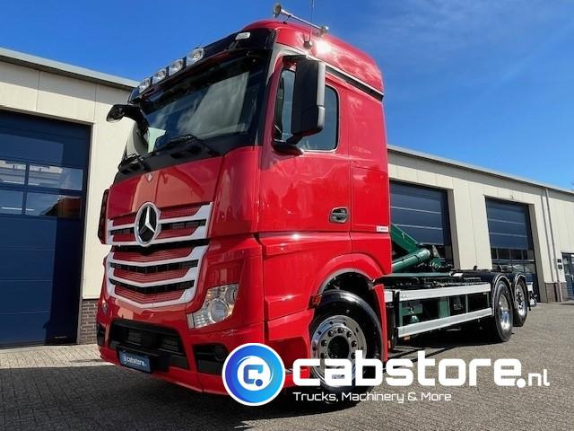 Mercedes-Benz ACTROS 2542 6x2 Euro 6 - HIAB-Multilift 26 Ton's Haakarmsysteem - Containerlift -Bouwjaar 2016 - Km 544.497 - Φορτηγό φόρτωσης γάντζου: φωτογραφία 3 Mercedes-Benz ACTROS 2542 6x2 Euro 6 - HIAB-Multilift 26 Ton's Haakarmsysteem - Containerlift -Bouwjaar 2016 - Km 544.497 - Φορτηγό φόρτωσης γάντζου: φωτογραφία 3