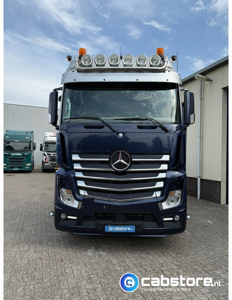 Mercedes-Benz ACTROS 3663 Euro 6 - 8x2 - RETARDER - Bouwjaar 09-2017 - 30 Ton's Container Kabelsysteem - Km 476.892 - Good condition - Φορτηγό με σύστημα καλωδίων: φωτογραφία 4 Mercedes-Benz ACTROS 3663 Euro 6 - 8x2 - RETARDER - Bouwjaar 09-2017 - 30 Ton's Container Kabelsysteem - Km 476.892 - Good condition - Φορτηγό με σύστημα καλωδίων: φωτογραφία 4