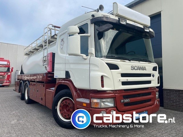 Scania P 380 B 6X2*4 HNA - RETARDER - Tankwagen olie - Olietank - ADR - 16.920 liter - Bouwjaar 2007 - Km 881.924 - Φορτηγό βυτιοφόρο: φωτογραφία 1 Scania P 380 B 6X2*4 HNA - RETARDER - Tankwagen olie - Olietank - ADR - 16.920 liter - Bouwjaar 2007 - Km 881.924 - Φορτηγό βυτιοφόρο: φωτογραφία 1