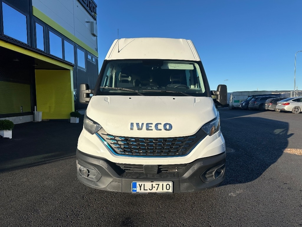 Iveco Daily 35S14 CNG A8 Huom! 6hlö PAKETTIAUTO  - Βαν: φωτογραφία 2 Iveco Daily 35S14 CNG A8 Huom! 6hlö PAKETTIAUTO  - Βαν: φωτογραφία 2
