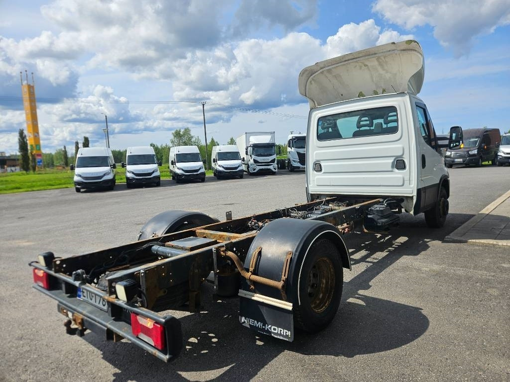 Iveco Daily 70C17 - Επαγγελματικό αυτοκίνητο κόφα: φωτογραφία 4 Iveco Daily 70C17 - Επαγγελματικό αυτοκίνητο κόφα: φωτογραφία 4