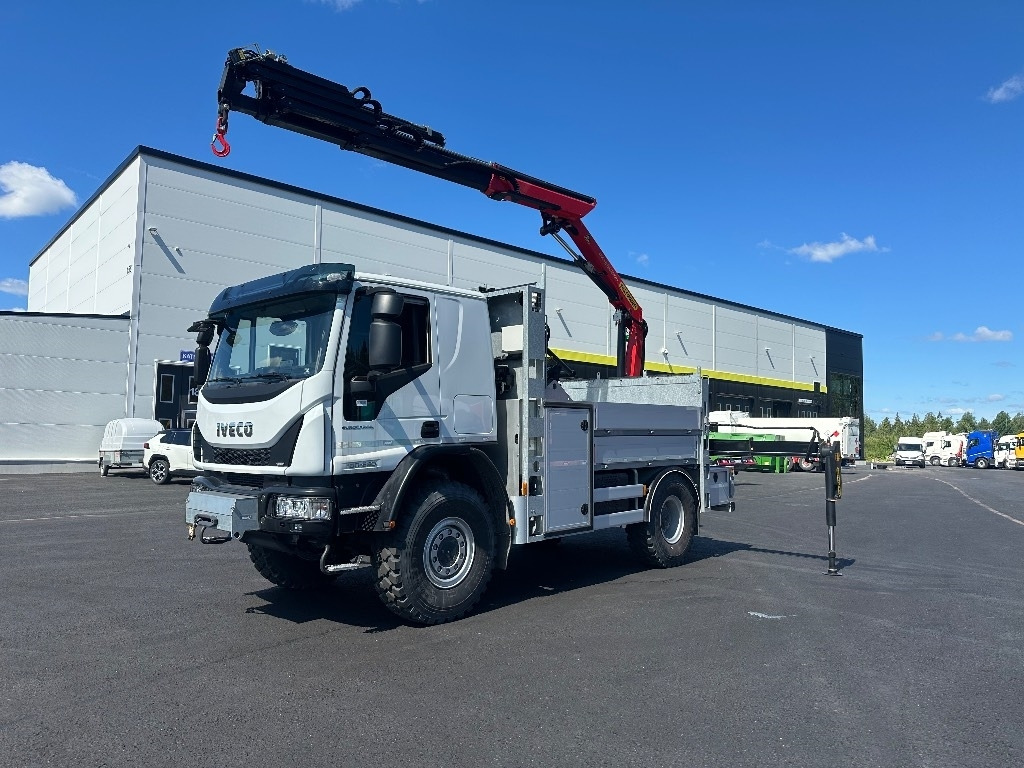 Iveco Eurocargo ML150E28 4x4 sähkölaitos varustein - Φορτηγό με γερανό: φωτογραφία 1 Iveco Eurocargo ML150E28 4x4 sähkölaitos varustein - Φορτηγό με γερανό: φωτογραφία 1
