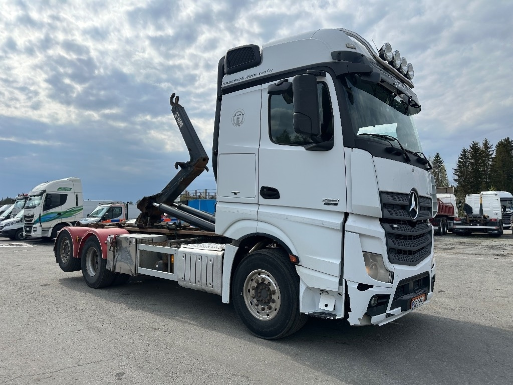 Mercedes-Benz Actros 2551 6x2*4 - Φορτηγό φόρτωσης γάντζου: φωτογραφία 3 Mercedes-Benz Actros 2551 6x2*4 - Φορτηγό φόρτωσης γάντζου: φωτογραφία 3