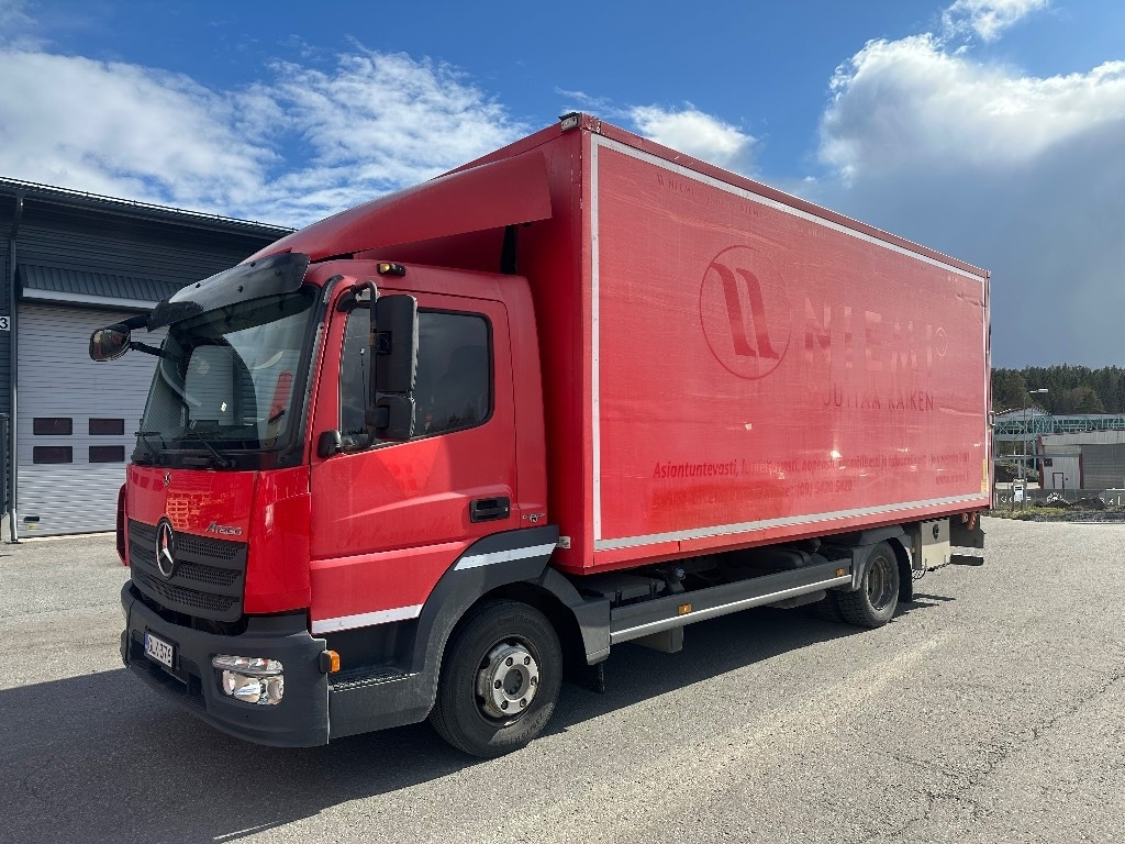 Mercedes-Benz Atego 818 - Φορτηγό κόφα: φωτογραφία 1 Mercedes-Benz Atego 818 - Φορτηγό κόφα: φωτογραφία 1