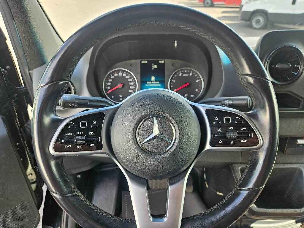 Mercedes-Benz Sprinter 317 RWD - Βαν: φωτογραφία 5 Mercedes-Benz Sprinter 317 RWD - Βαν: φωτογραφία 5