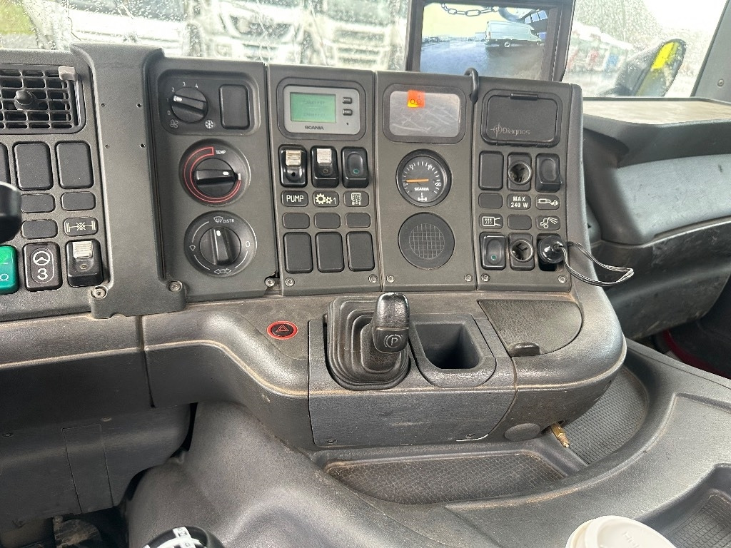 Φορτηγό καδοφόρος φορτωτής Scania P114 8x2*6: φωτογραφία 11