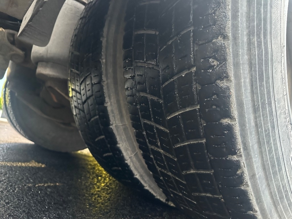 Φορτηγό φόρτωσης γάντζου Volvo FH 500 8X4*4: φωτογραφία 10 Φορτηγό φόρτωσης γάντζου Volvo FH 500 8X4*4: φωτογραφία 10