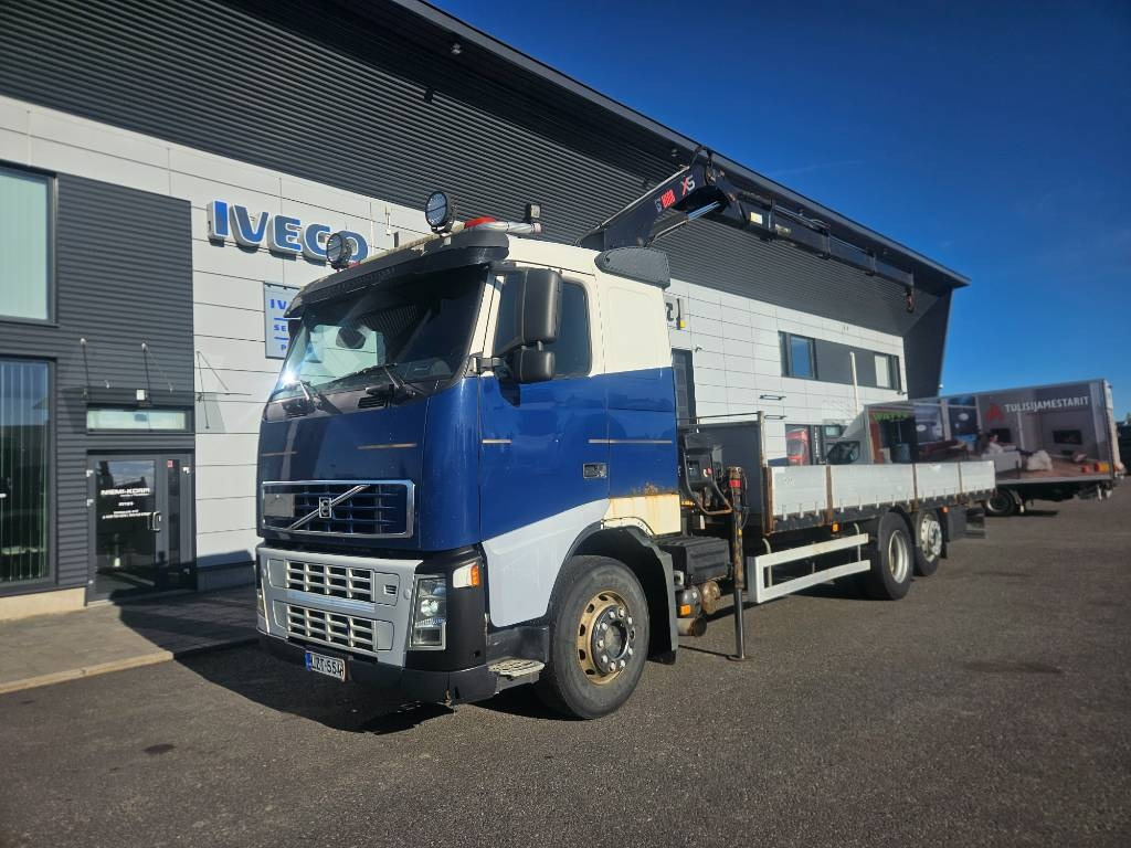 Volvo FH12 6x2 Hiab 166 kympitys 2029 asti - Φορτηγό με γερανό: φωτογραφία 1 Volvo FH12 6x2 Hiab 166 kympitys 2029 asti - Φορτηγό με γερανό: φωτογραφία 1