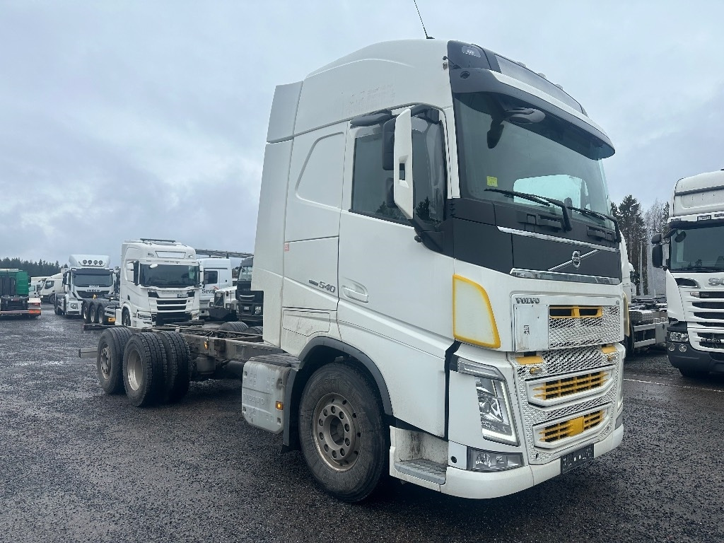 Volvo FH13 540 6x2*4 - Φορτηγό σασί: φωτογραφία 2 Volvo FH13 540 6x2*4 - Φορτηγό σασί: φωτογραφία 2