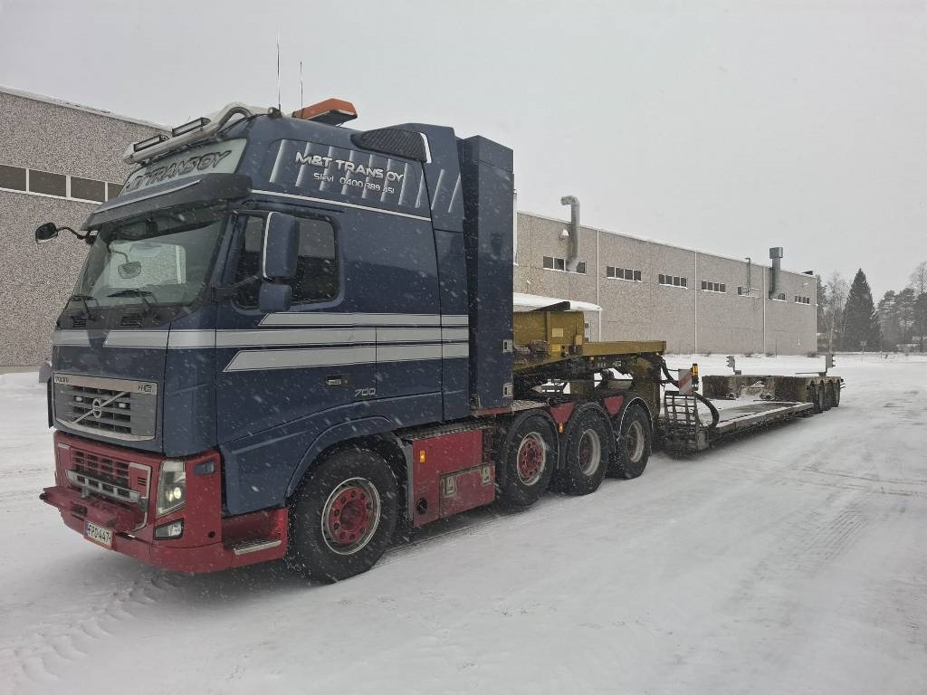 Volvo FH16 700 8x4 XXL GLOBE + Faymonville 4aks kehto - Τράκτορας: φωτογραφία 1 Volvo FH16 700 8x4 XXL GLOBE + Faymonville 4aks kehto - Τράκτορας: φωτογραφία 1