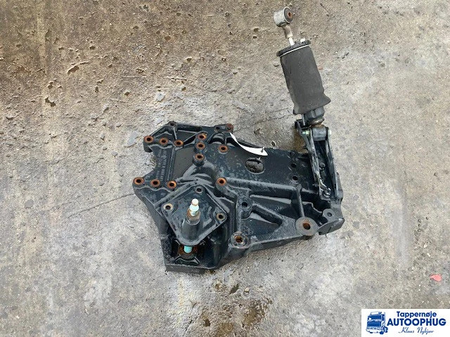 MAN Base bracket MAN 81.41313-0018 - Αμάξωμα και εξωτερικό για Φορτηγό: φωτογραφία 1 MAN Base bracket MAN 81.41313-0018 - Αμάξωμα και εξωτερικό για Φορτηγό: φωτογραφία 1