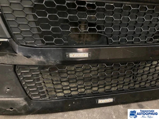 Scania R Front grille panel - Αμάξωμα και εξωτερικό για Φορτηγό: φωτογραφία 5 Scania R Front grille panel - Αμάξωμα και εξωτερικό για Φορτηγό: φωτογραφία 5