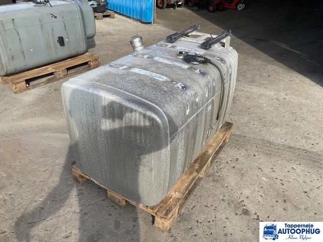 Scania fuel tank 610 liter Scania 2132702 - Ρεζερβουάρ καυσίμου για Φορτηγό: φωτογραφία 3 Scania fuel tank 610 liter Scania 2132702 - Ρεζερβουάρ καυσίμου για Φορτηγό: φωτογραφία 3