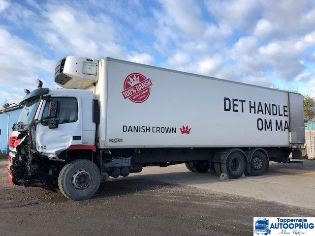 Volvo FM330 Coolerbox 6×2 - Φορτηγό ψυγείο: φωτογραφία 3 Volvo FM330 Coolerbox 6×2 - Φορτηγό ψυγείο: φωτογραφία 3