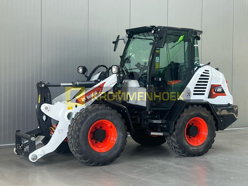 Bobcat L 85 - Ελαστιχοφόρος φορτωτής: φωτογραφία 2 Bobcat L 85 - Ελαστιχοφόρος φορτωτής: φωτογραφία 2