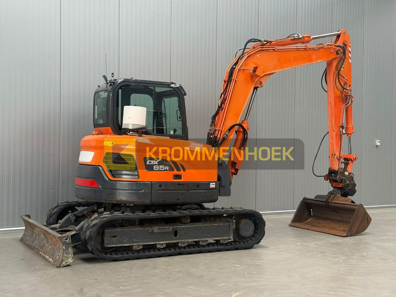 Doosan DX 85R-3 - Μίνι εκσκαφέας: φωτογραφία 4 Doosan DX 85R-3 - Μίνι εκσκαφέας: φωτογραφία 4