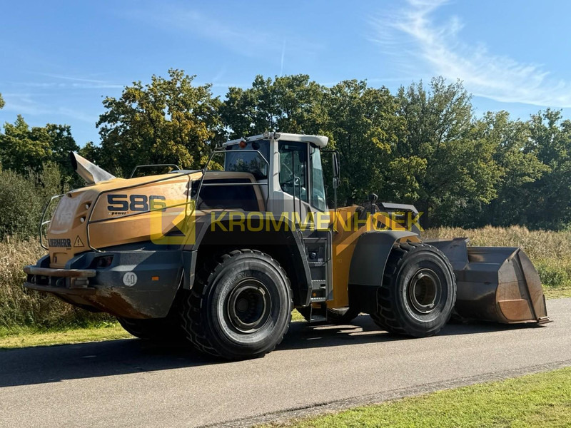 Liebherr L 586 Xpower - Ελαστιχοφόρος φορτωτής: φωτογραφία 4 Liebherr L 586 Xpower - Ελαστιχοφόρος φορτωτής: φωτογραφία 4