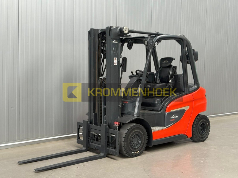 Linde H 25 D - Πετρελαιοκίνητο περονοφόρο: φωτογραφία 2 Linde H 25 D - Πετρελαιοκίνητο περονοφόρο: φωτογραφία 2