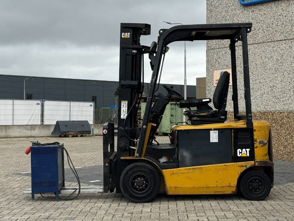 CAT EP25K, forklift, 2009!! - Ηλεκτροκίνητο περονοφόρο: φωτογραφία 2 CAT EP25K, forklift, 2009!! - Ηλεκτροκίνητο περονοφόρο: φωτογραφία 2
