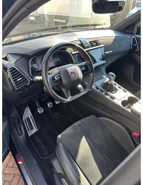 DS Ds 7 Crossback DS PERFORMANCE LINE, 71DKM, ALCANTARA, VIRTUAL COCKPIT, LMV - SUV: φωτογραφία 4 DS Ds 7 Crossback DS PERFORMANCE LINE, 71DKM, ALCANTARA, VIRTUAL COCKPIT, LMV - SUV: φωτογραφία 4