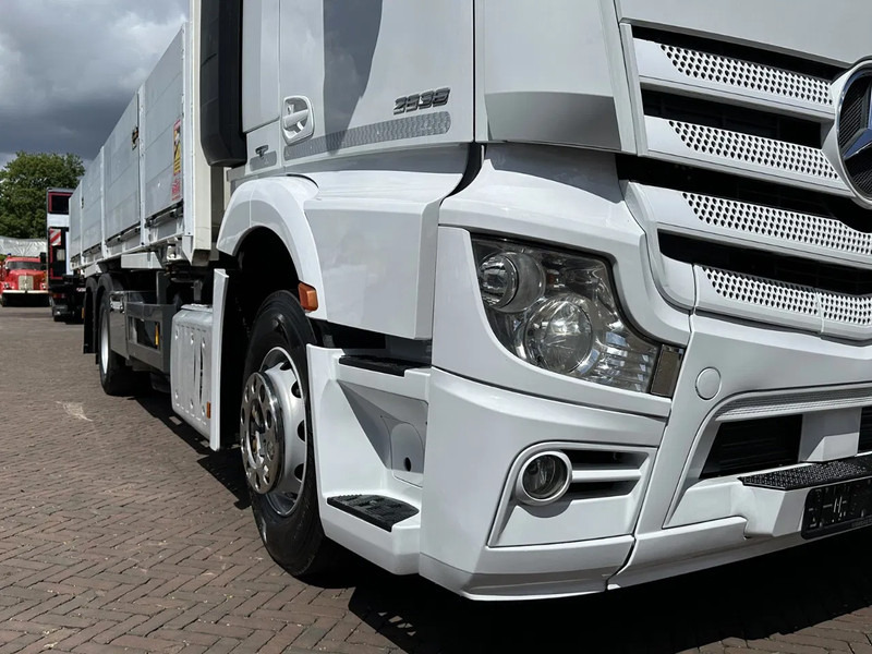 Mercedes-Benz Actros 2636 BDF OPEN LAADBAK CAMERA 380DKM - Φορτηγό με ανοιχτή καρότσα: φωτογραφία 5 Mercedes-Benz Actros 2636 BDF OPEN LAADBAK CAMERA 380DKM - Φορτηγό με ανοιχτή καρότσα: φωτογραφία 5