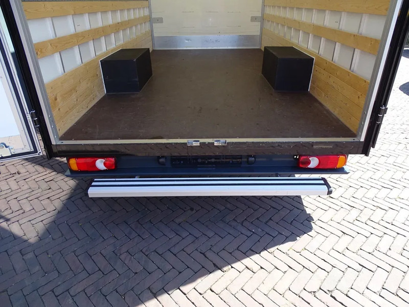 Renault Master 2.3 160PK LOWLINER LMV Veel opties 5887KM! - Επαγγελματικό αυτοκίνητο κόφα: φωτογραφία 5 Renault Master 2.3 160PK LOWLINER LMV Veel opties 5887KM! - Επαγγελματικό αυτοκίνητο κόφα: φωτογραφία 5