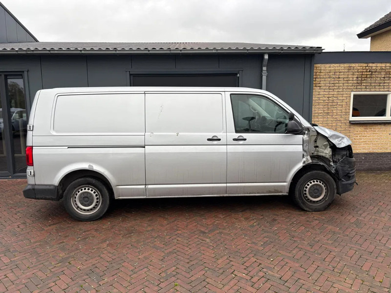 Volkswagen Transporter Lichte Schade 2.0 tdi L2 Carplay Parkeersensoren Dealeronderhouden NAP - Μικρό βαν: φωτογραφία 3 Volkswagen Transporter Lichte Schade 2.0 tdi L2 Carplay Parkeersensoren Dealeronderhouden NAP - Μικρό βαν: φωτογραφία 3