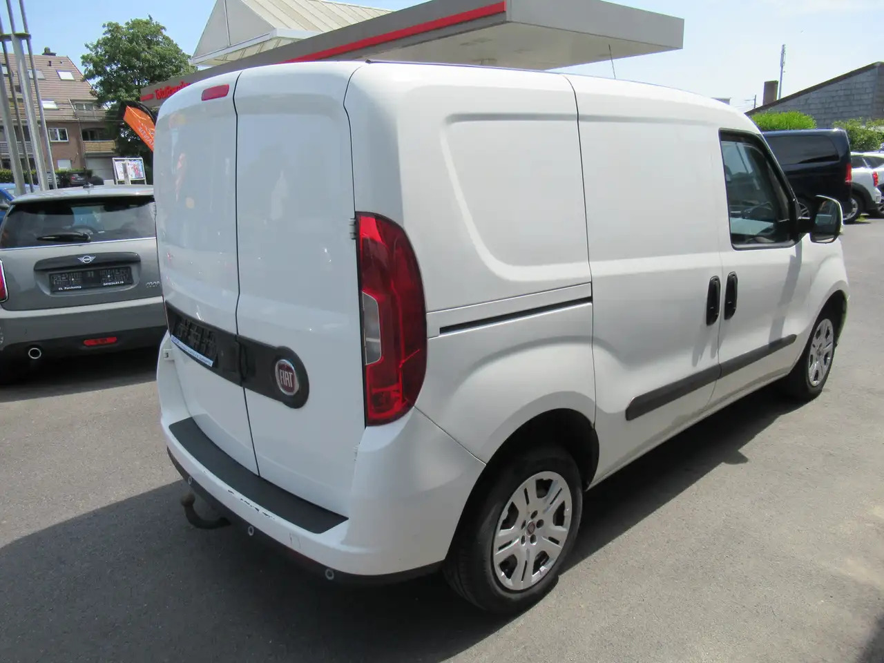 Fiat Doblo 105CV AIRCO,NAVI,CRUISE 9000€+TVA - Βαν: φωτογραφία 2 Fiat Doblo 105CV AIRCO,NAVI,CRUISE 9000€+TVA - Βαν: φωτογραφία 2