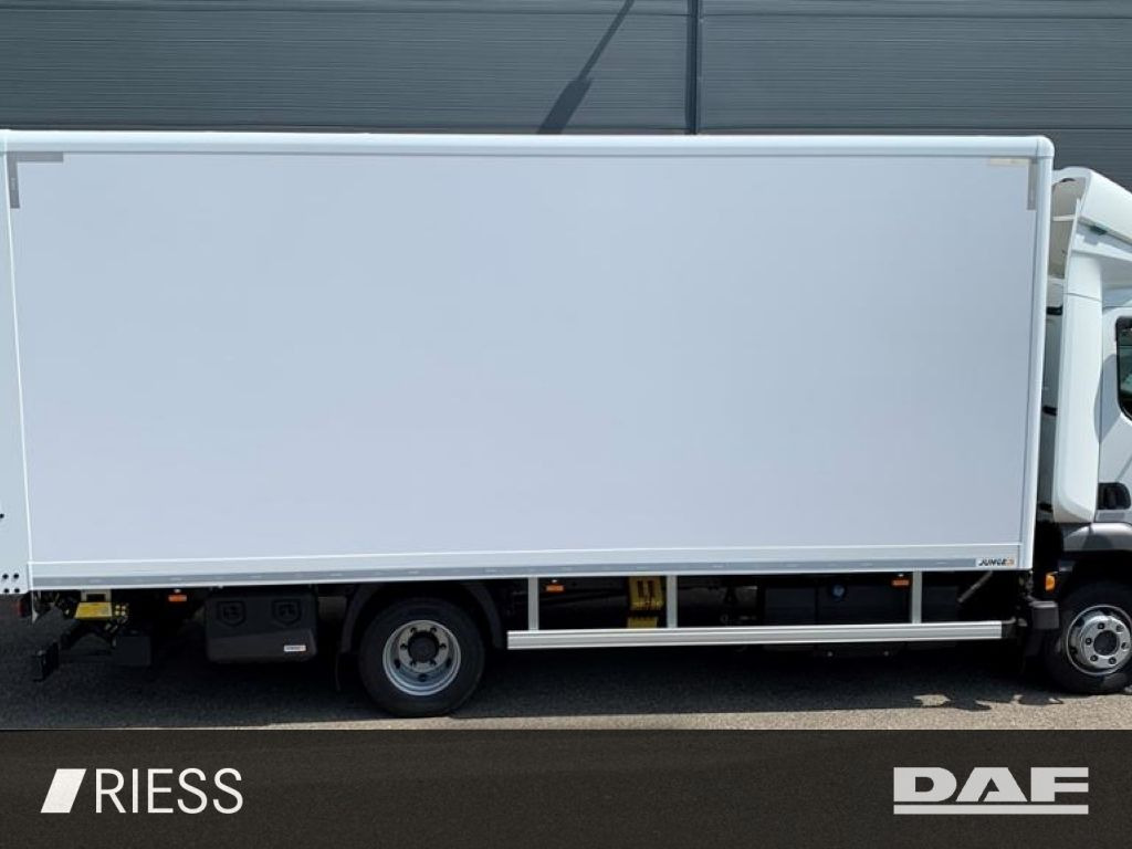 DAF XB 210 FA 7,49 to Koffer LBW Klima Automatik - Επαγγελματικό αυτοκίνητο κόφα: φωτογραφία 2 DAF XB 210 FA 7,49 to Koffer LBW Klima Automatik - Επαγγελματικό αυτοκίνητο κόφα: φωτογραφία 2