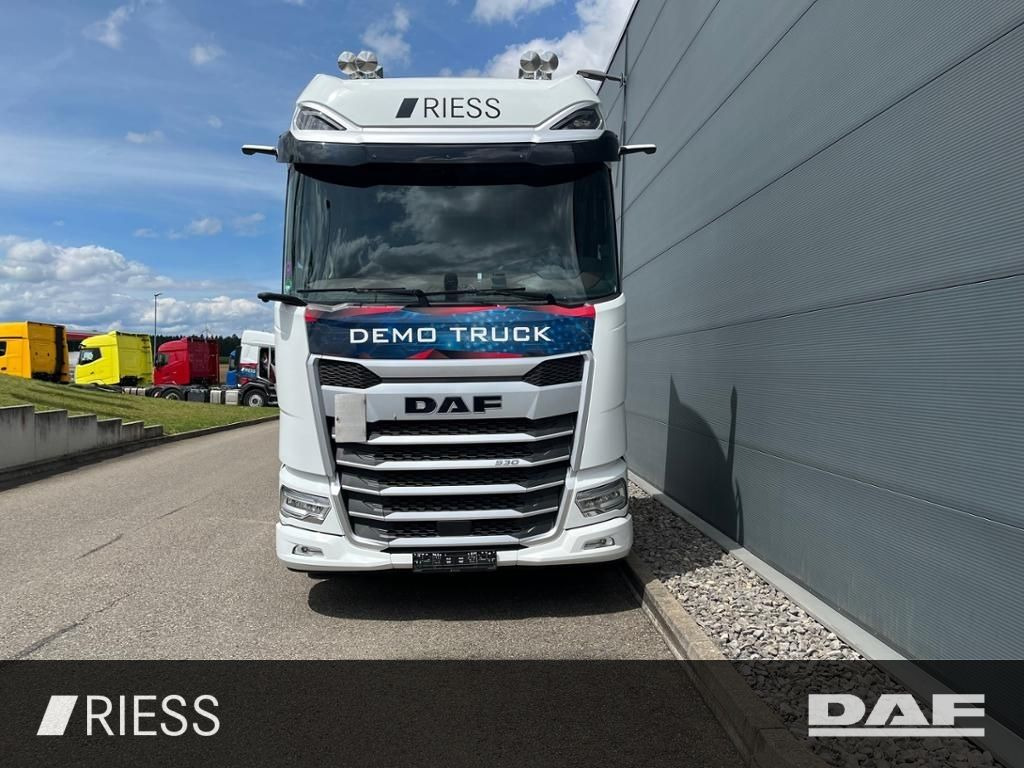 DAF XG+ 530 FT Alcoa Leder Intarder Standklima Hydra DAF XG+ 530 FT Alcoa Leder Intarder Standklima Hydra - Τράκτορας: φωτογραφία 2 DAF XG+ 530 FT Alcoa Leder Intarder Standklima Hydra DAF XG+ 530 FT Alcoa Leder Intarder Standklima Hydra - Τράκτορας: φωτογραφία 2