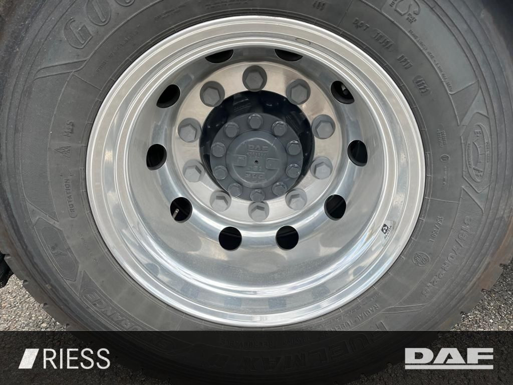 DAF XG+ 530 FT Alcoa Leder Intarder Standklima Hydra DAF XG+ 530 FT Alcoa Leder Intarder Standklima Hydra - Τράκτορας: φωτογραφία 5 DAF XG+ 530 FT Alcoa Leder Intarder Standklima Hydra DAF XG+ 530 FT Alcoa Leder Intarder Standklima Hydra - Τράκτορας: φωτογραφία 5