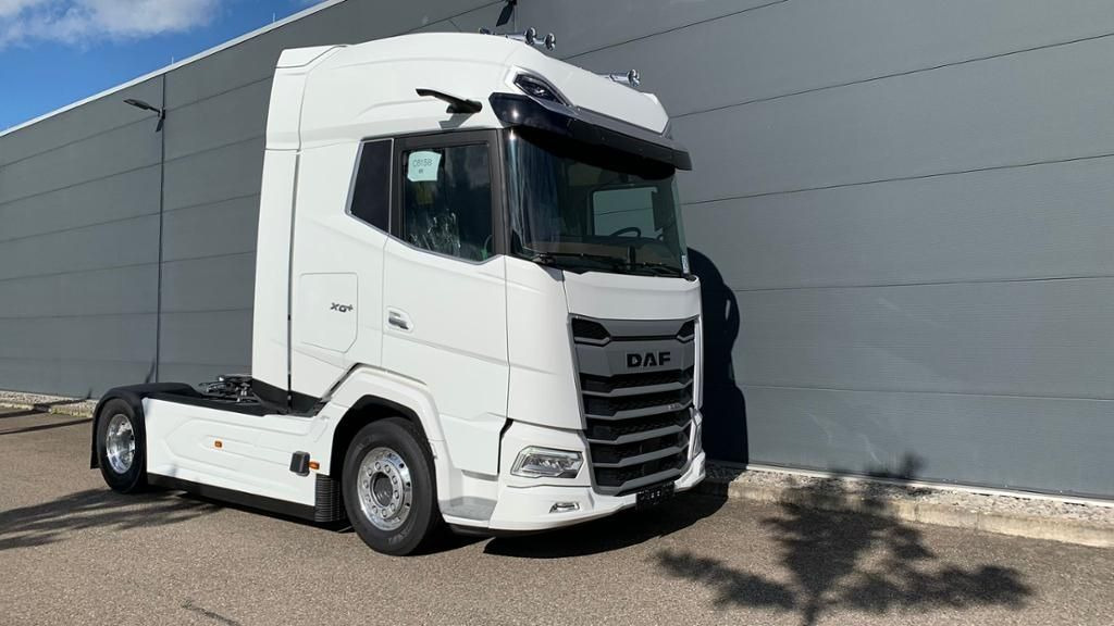 DAF XG+ 530 FT Leder Alcoa Vollluft Standklima - Τράκτορας: φωτογραφία 1 DAF XG+ 530 FT Leder Alcoa Vollluft Standklima - Τράκτορας: φωτογραφία 1
