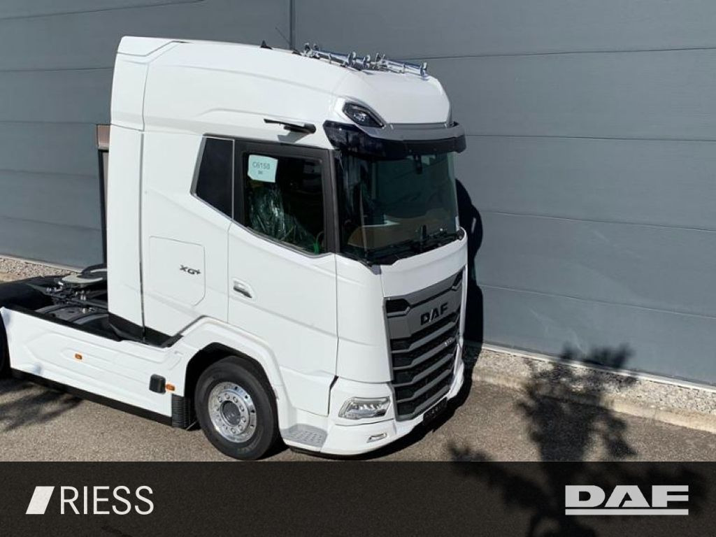 DAF XG+ 530 FT Leder Alcoa Vollluft Standklima - Τράκτορας: φωτογραφία 2 DAF XG+ 530 FT Leder Alcoa Vollluft Standklima - Τράκτορας: φωτογραφία 2