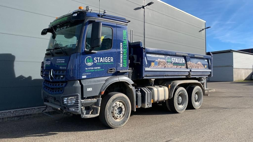 Mercedes-Benz Arocs AHK AUT Kam. KlimaA LM Massage Navi - Φορτηγό ανατρεπόμενο: φωτογραφία 1 Mercedes-Benz Arocs AHK AUT Kam. KlimaA LM Massage Navi - Φορτηγό ανατρεπόμενο: φωτογραφία 1