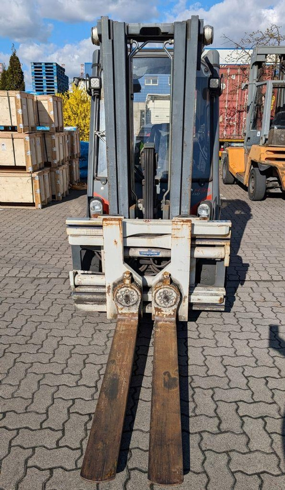 Linde H35D-02 EVO - Πετρελαιοκίνητο περονοφόρο: φωτογραφία 4 Linde H35D-02 EVO - Πετρελαιοκίνητο περονοφόρο: φωτογραφία 4
