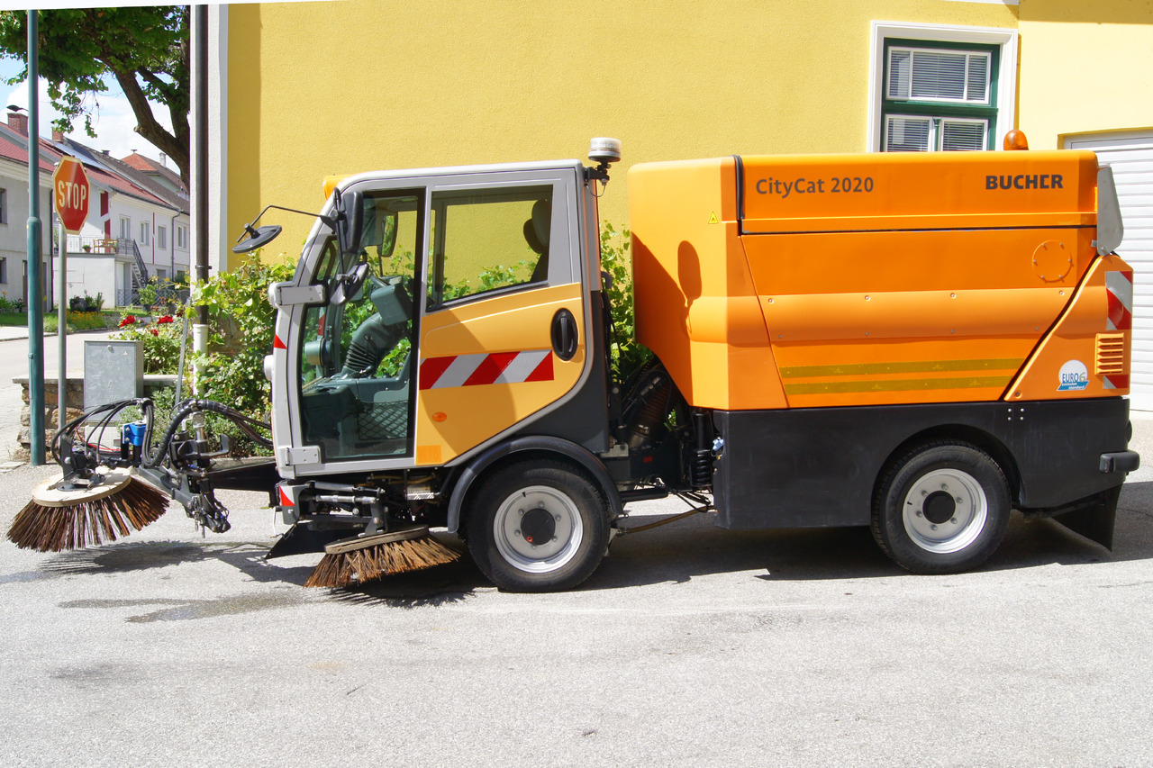 BUCHER BUCHER CityCat 2020 XL/Euro 6/L + R Kehrmaschine/Frontbesen - Σάρωθρο δρόμων: φωτογραφία 3 BUCHER BUCHER CityCat 2020 XL/Euro 6/L + R Kehrmaschine/Frontbesen - Σάρωθρο δρόμων: φωτογραφία 3