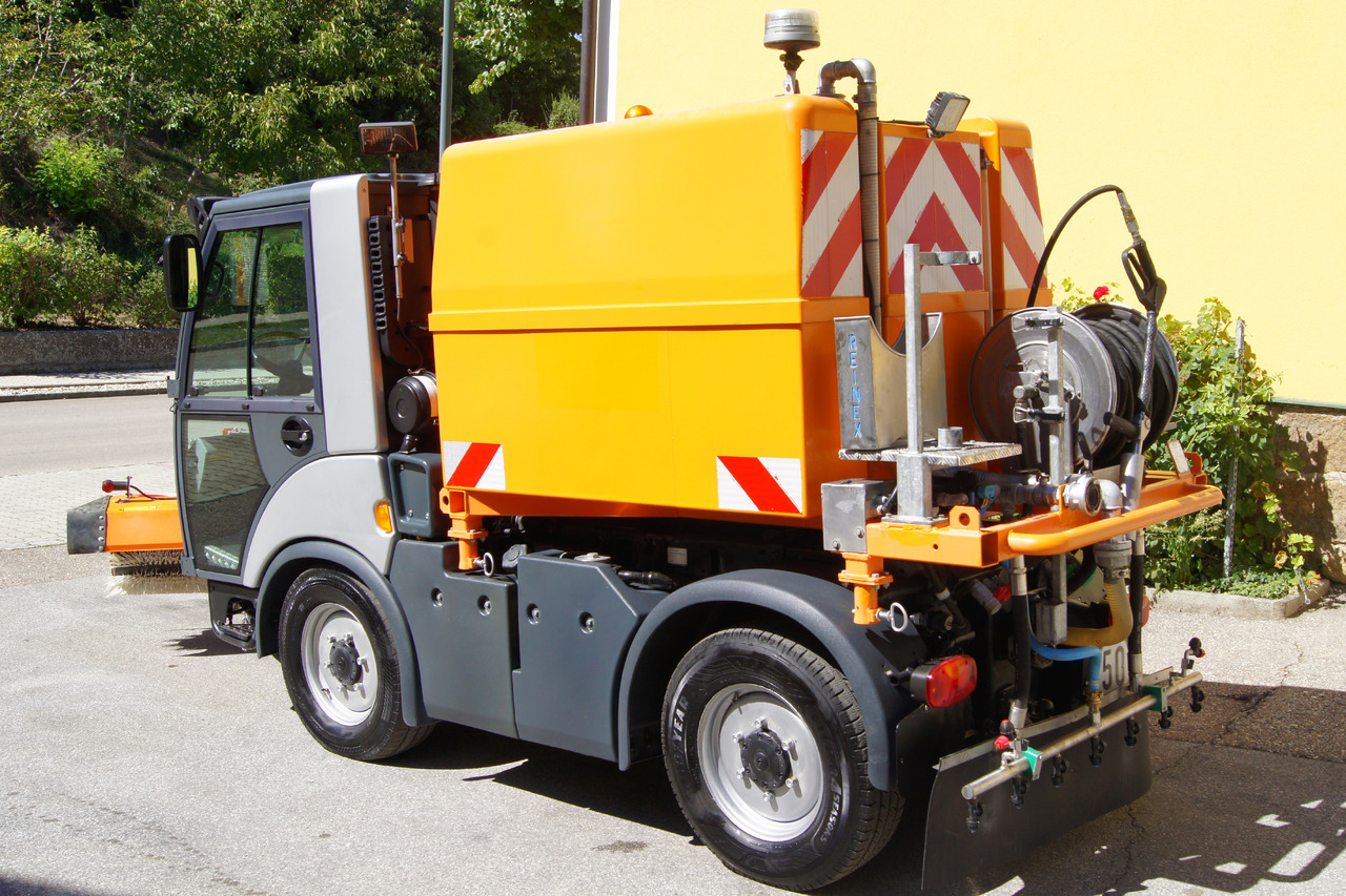 MULTICAR TREMO X56 Carrier CS/4x4/Euro 5/Besen/Wasserfass - Εκχιονιστικό μηχάνημα: φωτογραφία 3 MULTICAR TREMO X56 Carrier CS/4x4/Euro 5/Besen/Wasserfass - Εκχιονιστικό μηχάνημα: φωτογραφία 3