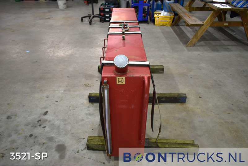 Onbekend BRANDSTOFTANK | L 30 x W 183 x H 77 cm * ca 400 L - Ρεζερβουάρ καυσίμου: φωτογραφία 3 Onbekend BRANDSTOFTANK | L 30 x W 183 x H 77 cm * ca 400 L - Ρεζερβουάρ καυσίμου: φωτογραφία 3