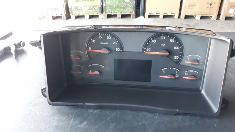 VOLVO INSTRUMENT CLUSTER - 22174398 - Ταμπλό αυτοκινήτου για Φορτηγό: φωτογραφία 1 VOLVO INSTRUMENT CLUSTER - 22174398 - Ταμπλό αυτοκινήτου για Φορτηγό: φωτογραφία 1